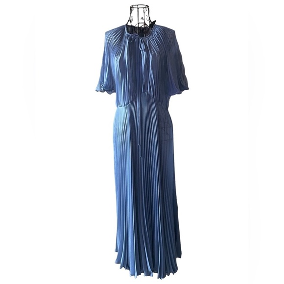 Jill Stuart Wedgwood Esme Pleated Chiffon Midi Dress - Picture 3 of 16